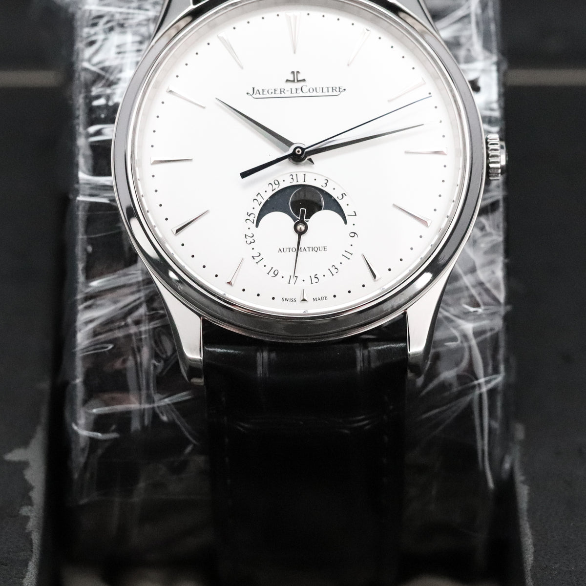 Jaeger-LeCoultre Master Ultra Thin [2021 Complete] 39mm Steel Case White Dial Moonphase Silver Steel Bezel Leather Strap Q1368430
