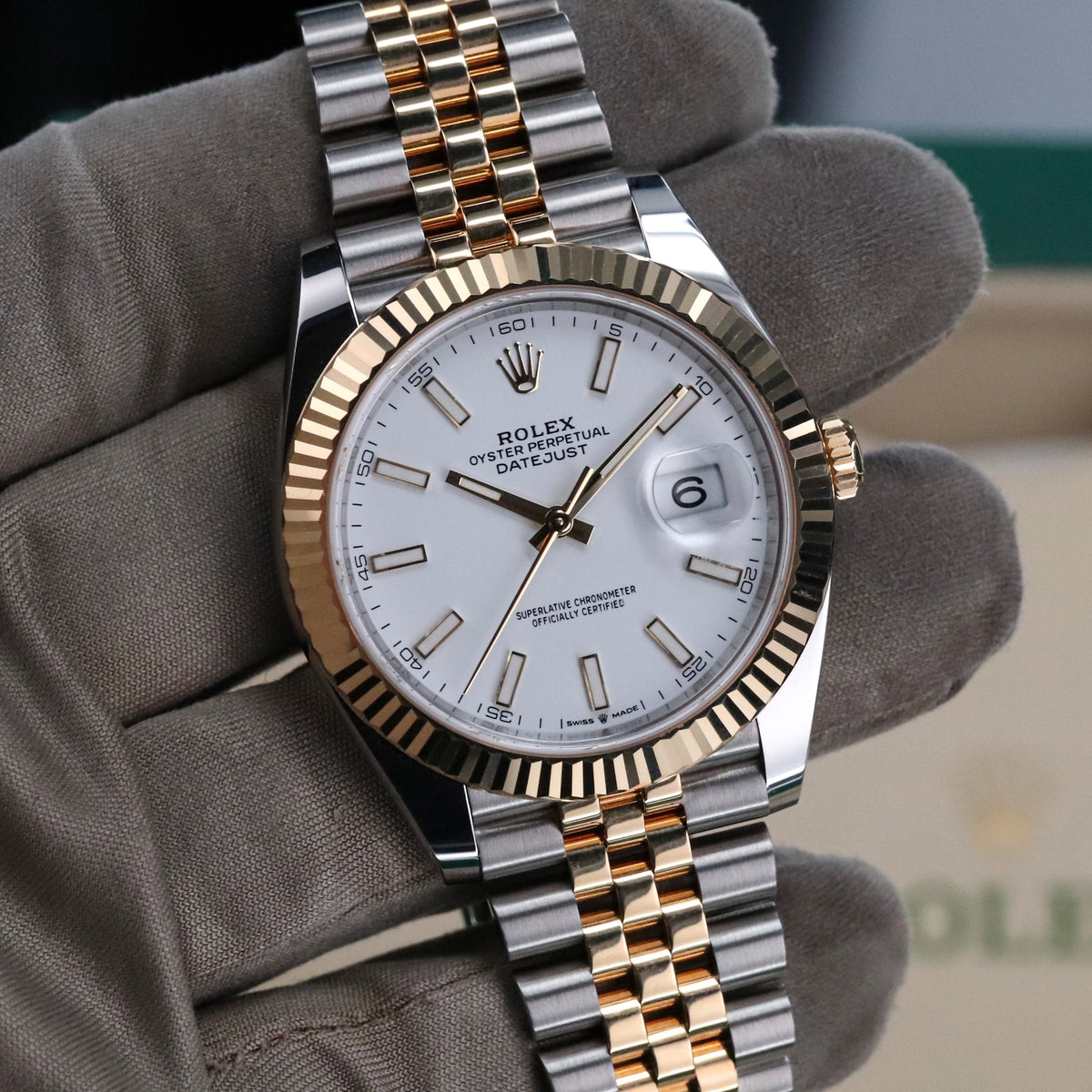 Rolex Datejust 41 [Complete Set Mint] Two Tone Yellow Gold White Dial Fluted Jubilee 126333