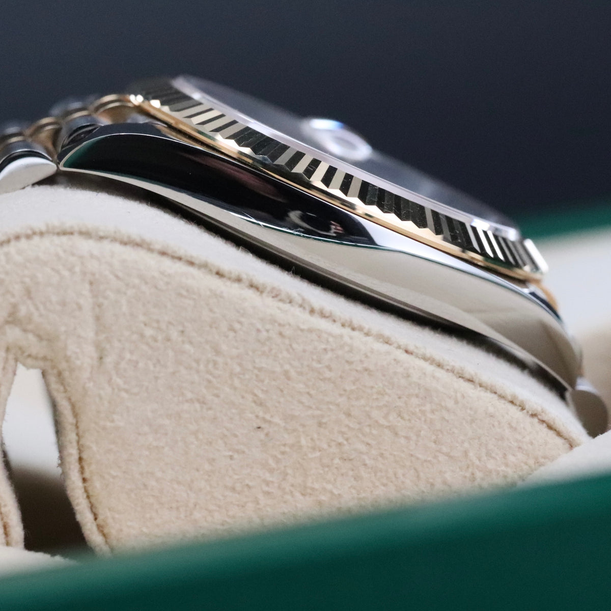 Rolex Datejust 41 [Complete Set Mint] Two Tone Yellow Gold White Dial Fluted Jubilee 126333