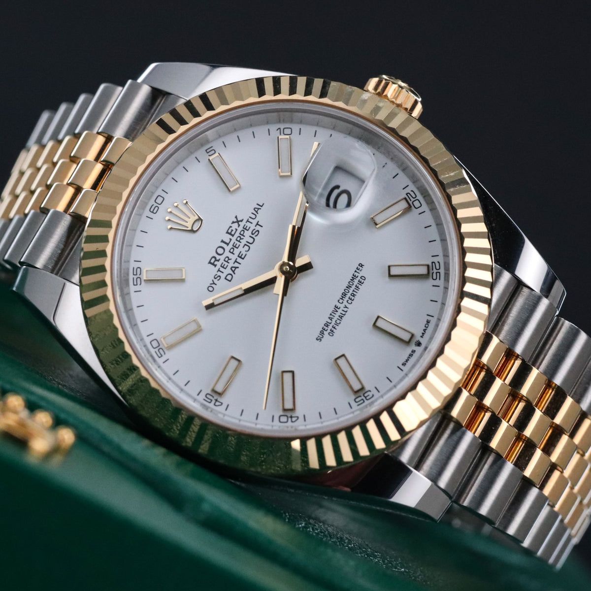 Rolex Datejust 41 [Complete Set Mint] Two Tone Yellow Gold White Dial Fluted Jubilee 126333