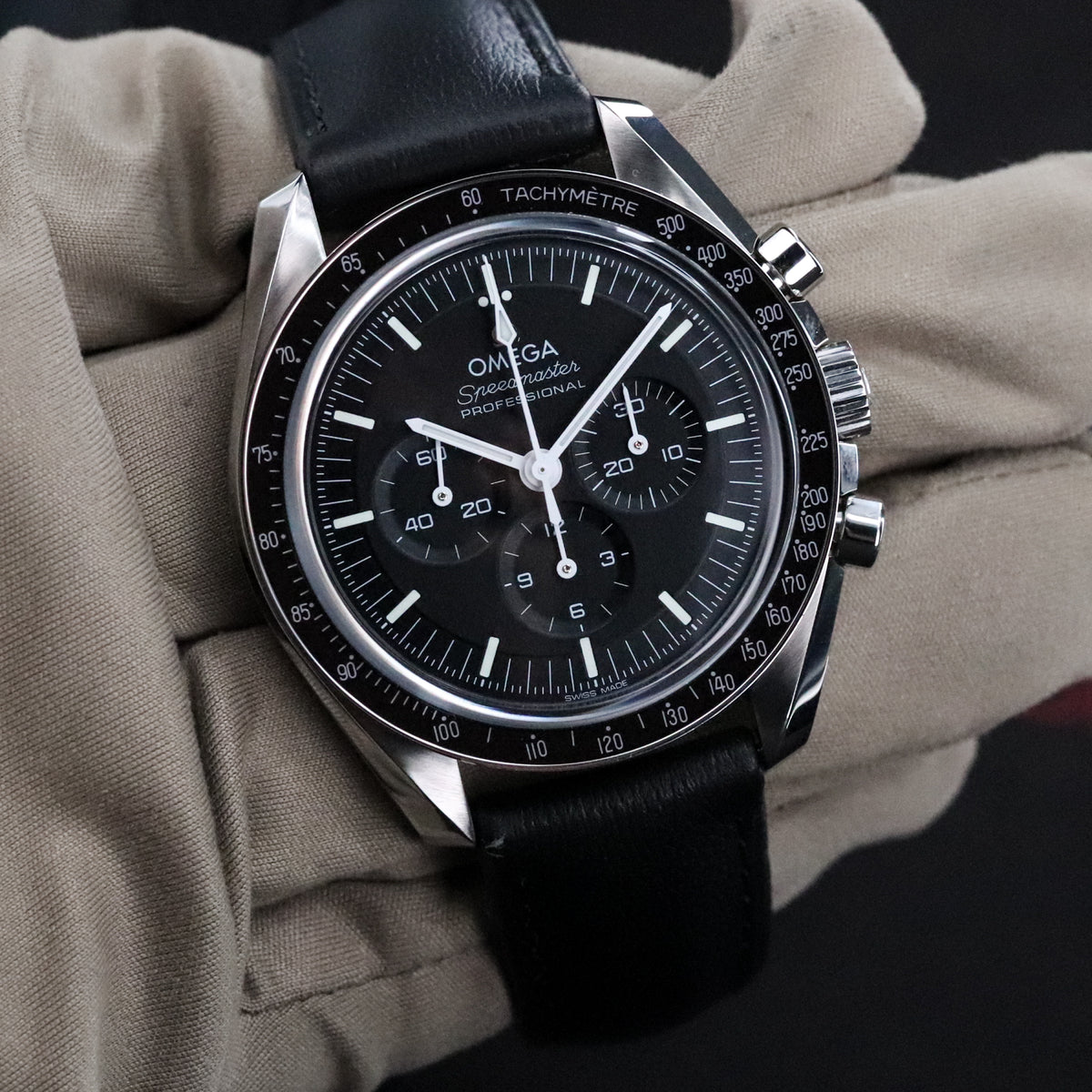 Omega Speedmaster Moonwatch [2024 Complete Set] 42mm Steel Chronograph Pro 310.32.42.50.01.002