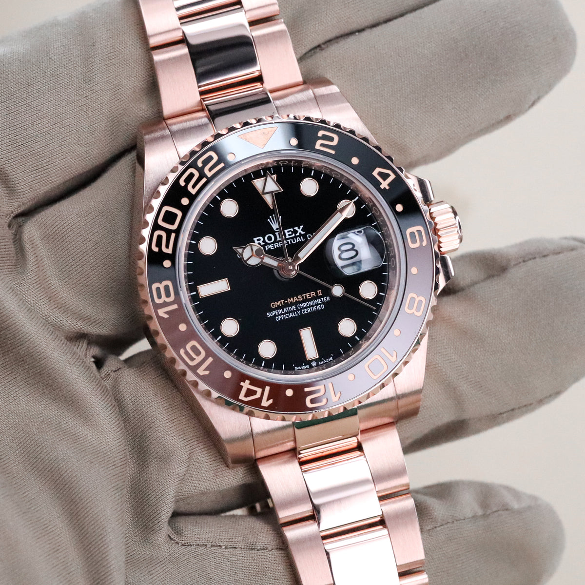 Rolex GMT-Master II [Complete Set Mint] Rootbeer 40mm Rose Gold Brown Black Ceramic Bezel 126715CHNR