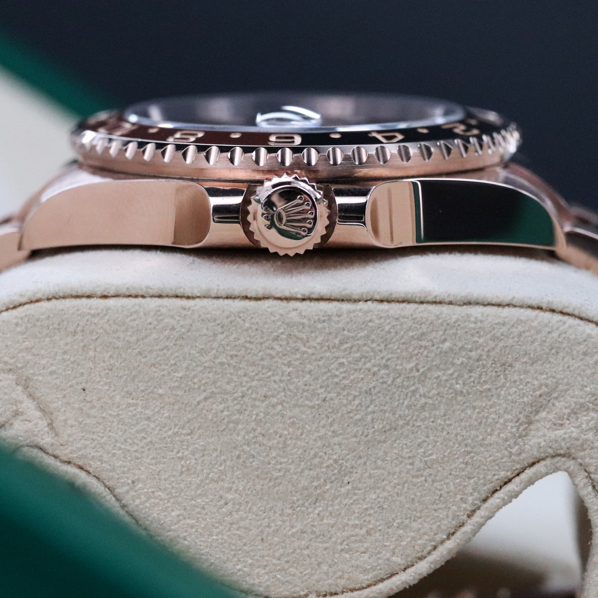 Rolex GMT-Master II [Complete Set Mint] Rootbeer 40mm Rose Gold Brown Black Ceramic Bezel 126715CHNR