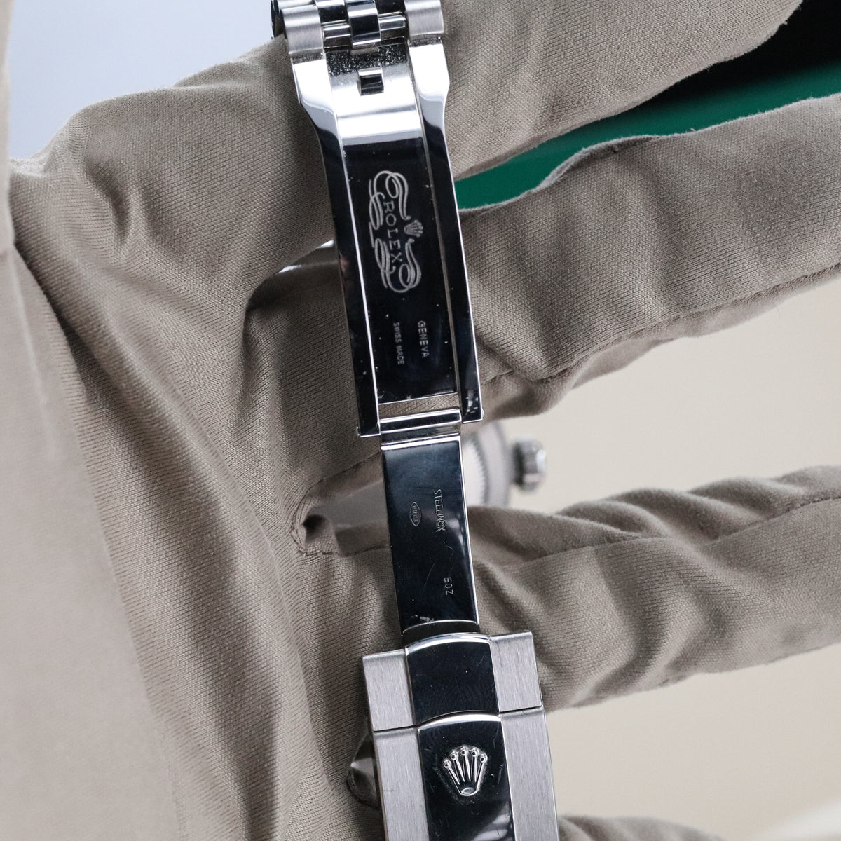 Rolex Sky-Dweller White Dial 42mm Fluted White Gold Bezel Jubilee Steel 326934