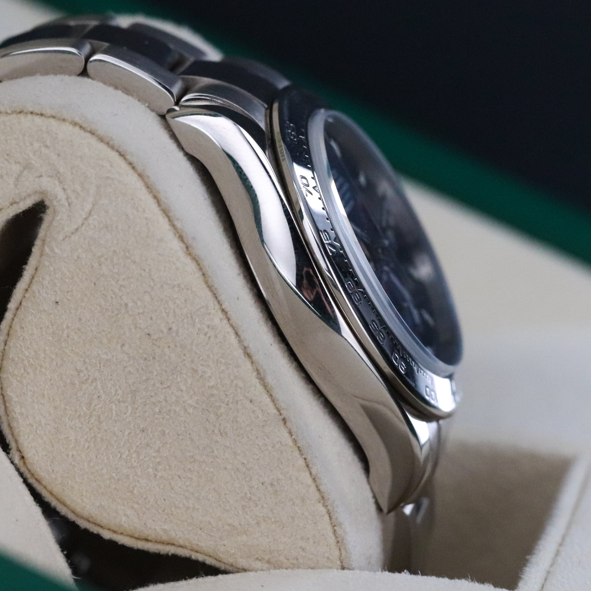 Rolex Daytona Cosmograph Daytona [Complete Set] White Gold Bright Blue Dial 40mm Oyster Automatic 116509