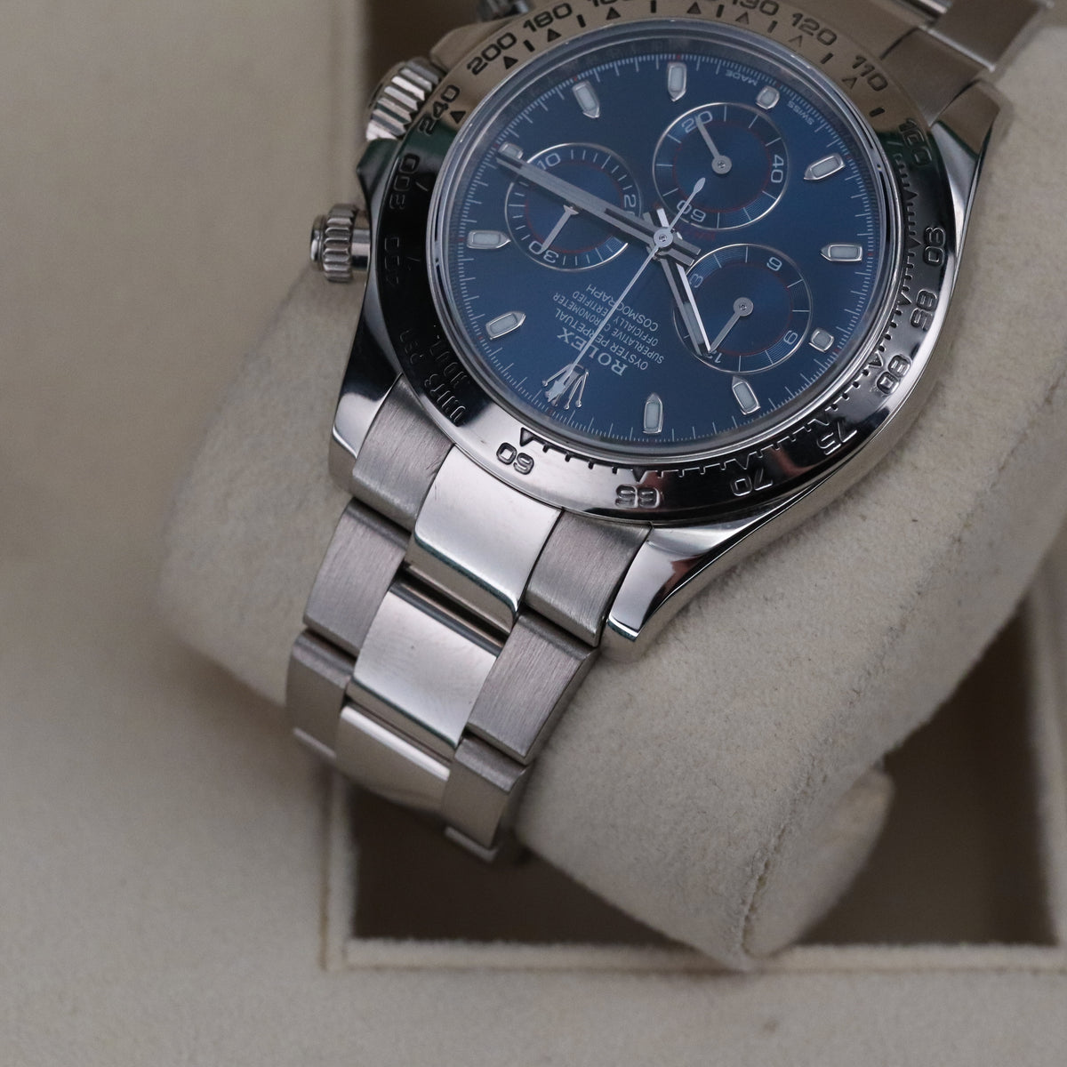 Rolex Daytona Cosmograph Daytona [Complete Set] White Gold Bright Blue Dial 40mm Oyster Automatic 116509