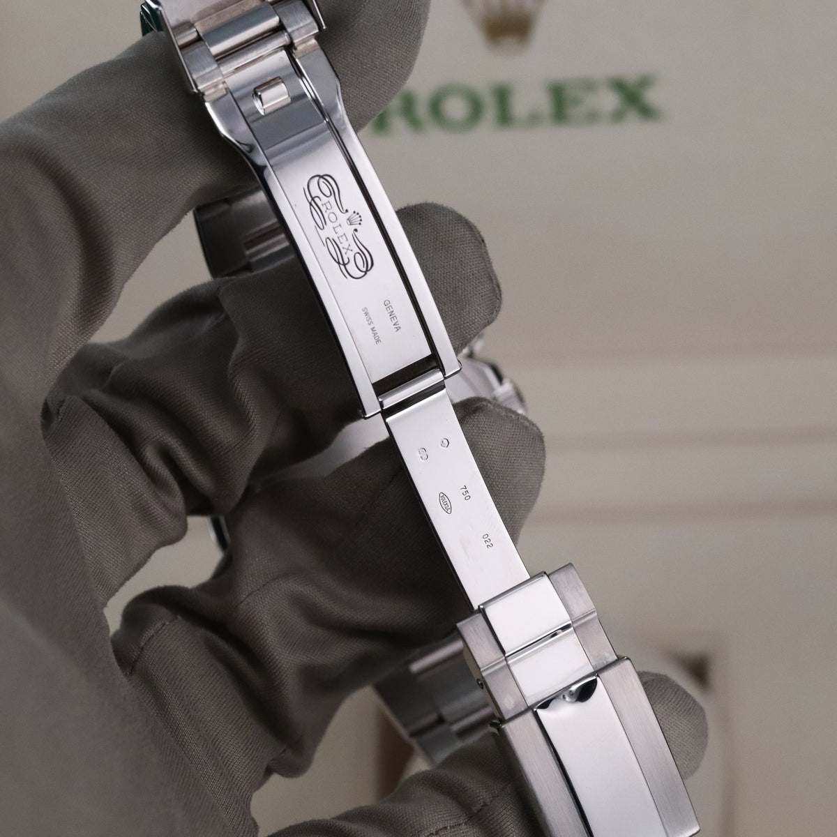 Rolex Daytona Cosmograph Daytona [Complete Set] White Gold Bright Blue Dial 40mm Oyster Automatic 116509
