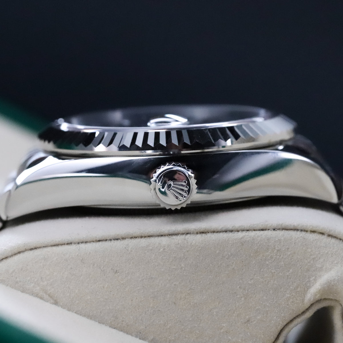 Rolex Sky-Dweller 42mm Black Dial Fluted White Gold Bezel Steel Jubilee Bracelet 336934