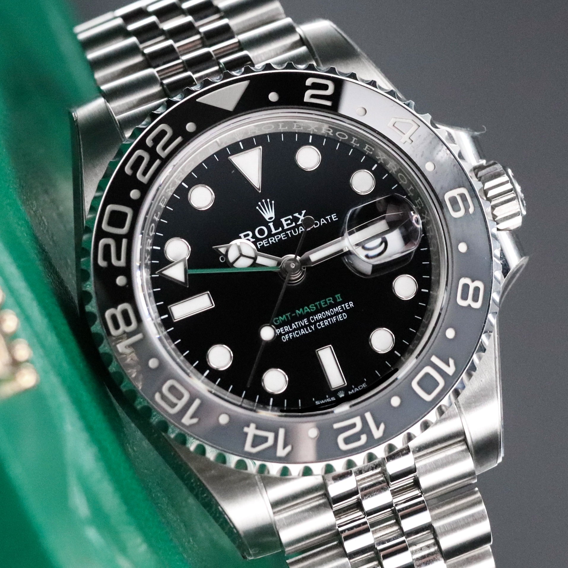 Rolex GMT Master II Bruce Wayne 40mm Black Grey Ceramic Bezel Green Arrow Jubilee 126710GRNR