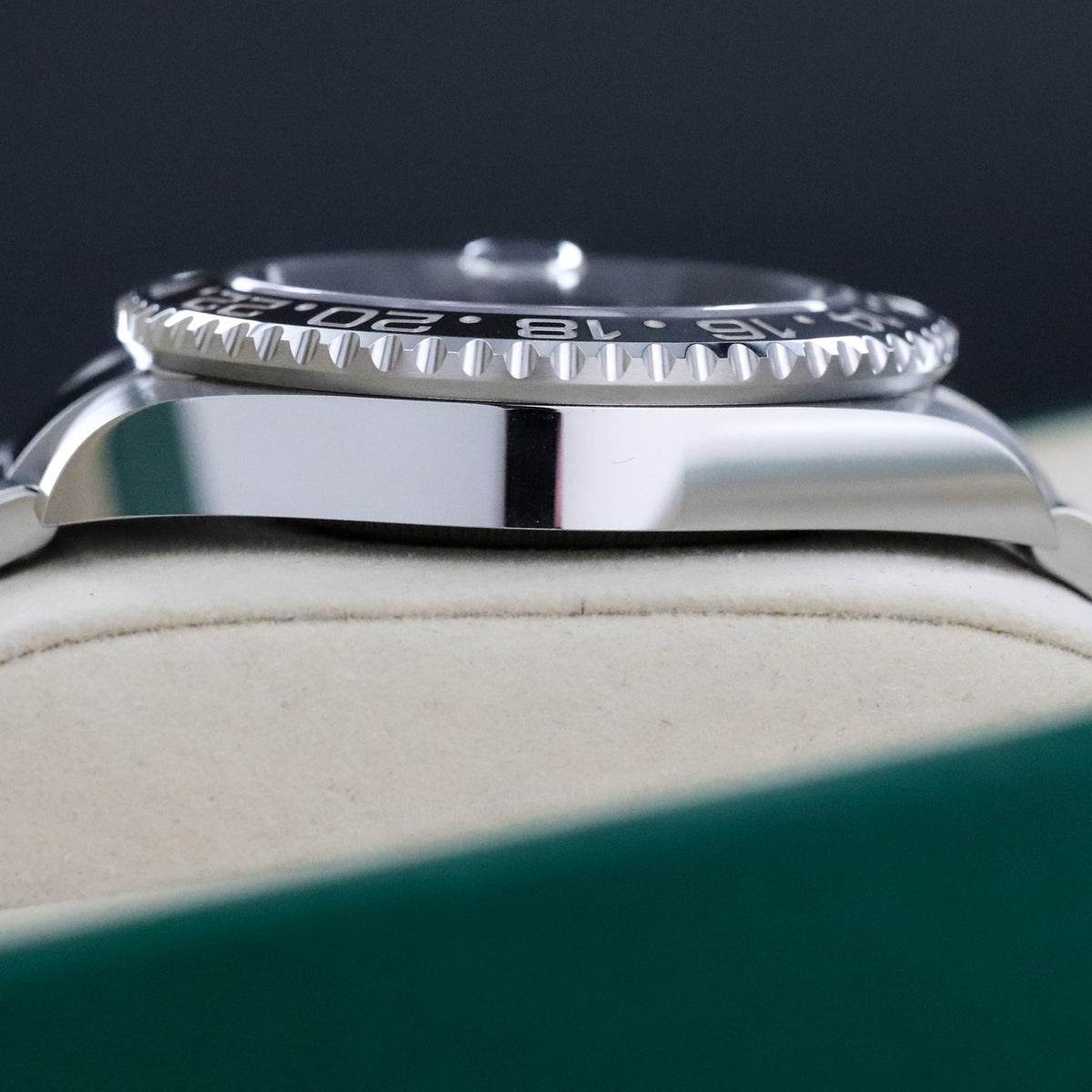 Rolex GMT-Master II 40mm Bruce Wayne Black Grey Bezel Oyster Bracelet Steel 126710GRNR