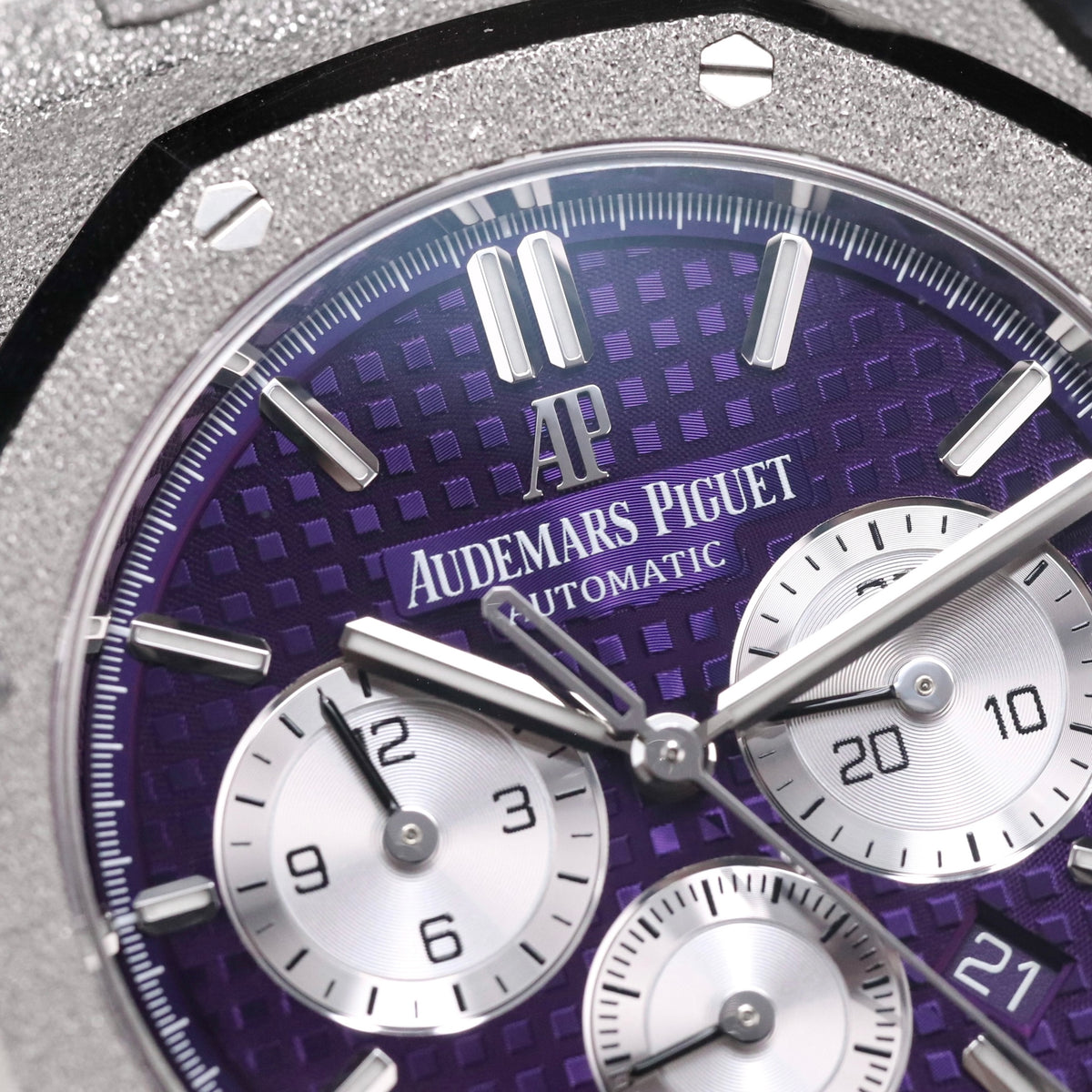 Audemars Piguet Royal Oak Chronograph 41mm Frosted White Gold Purple Dial Limited Edition 200pcs 26331BC.GG.1224BC.01