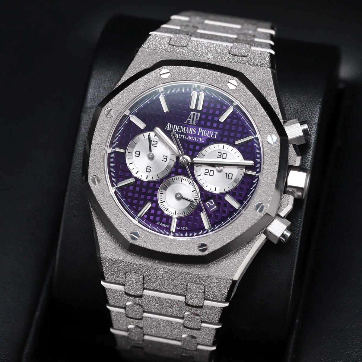 Audemars Piguet Royal Oak Chronograph 41mm Frosted White Gold Purple Dial Limited Edition 200pcs 26331BC.GG.1224BC.01