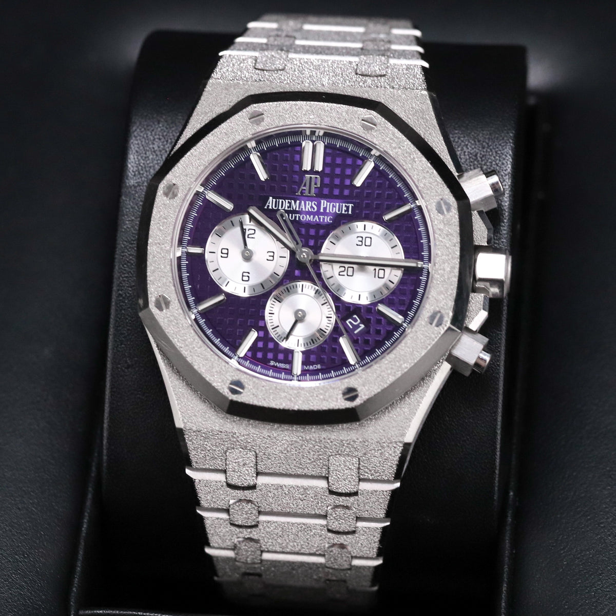 Audemars Piguet Royal Oak Chronograph 41mm Frosted White Gold Purple Dial Limited Edition 200pcs 26331BC.GG.1224BC.01