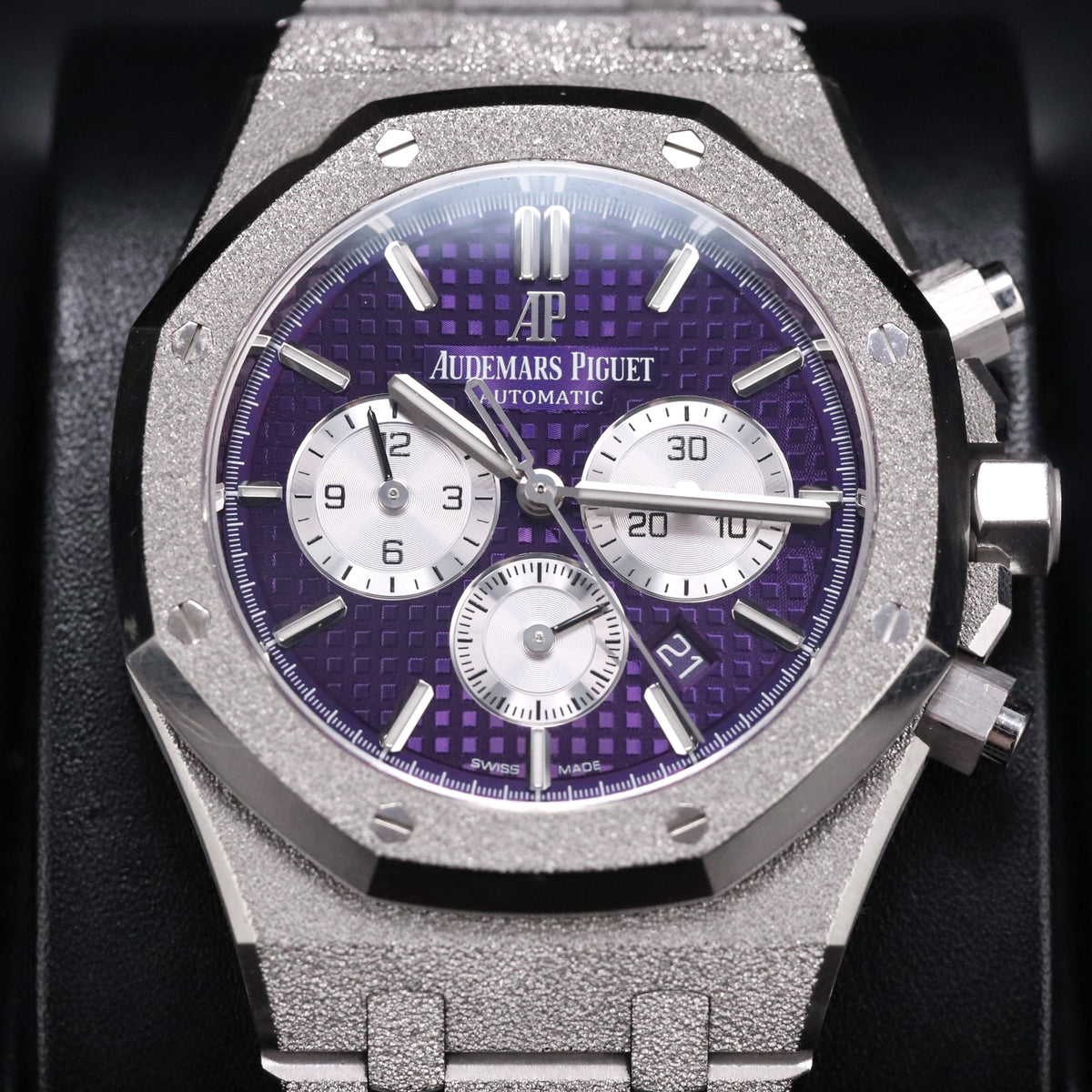 Audemars Piguet Royal Oak Chronograph 41mm Frosted White Gold Purple Dial Limited Edition 200pcs 26331BC.GG.1224BC.01