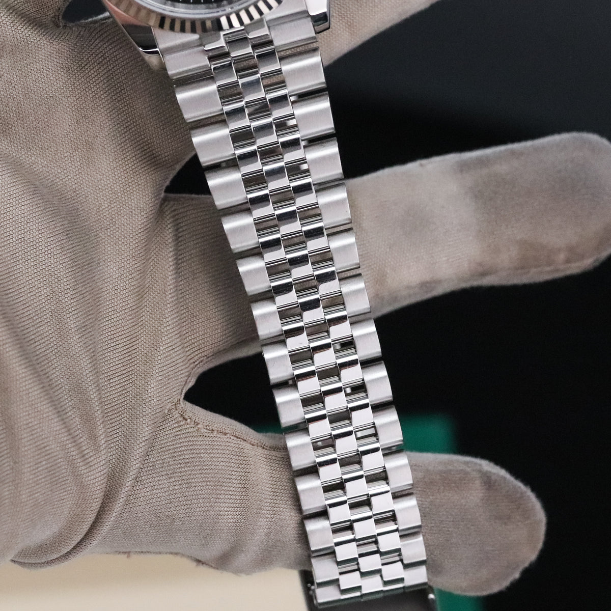 Rolex Datejust 36mm Black Dial Sapphire Fluted Bezel Steel Jubilee Bracelet 126243 2022