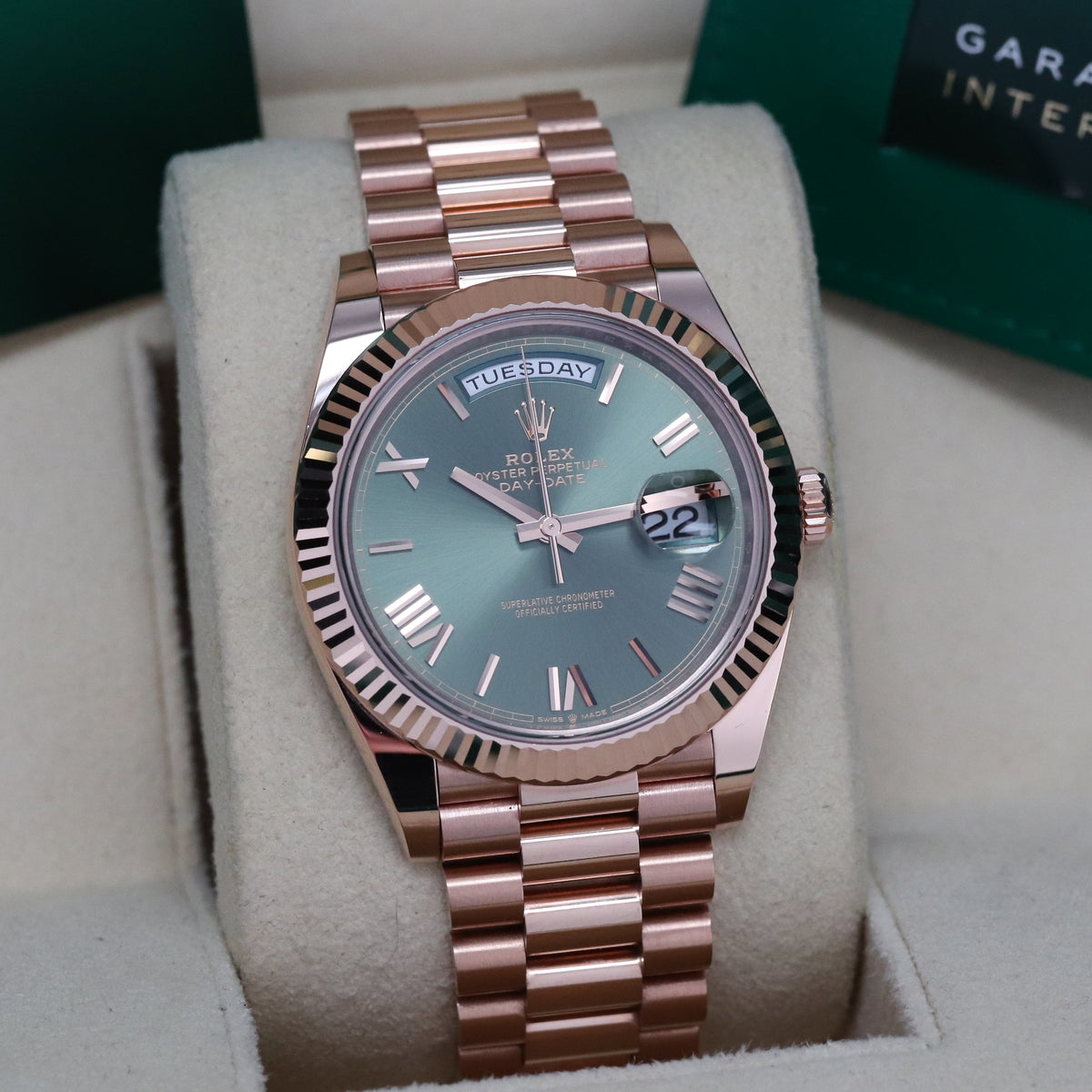 Rolex Day-Date 40 [Complete Set] Olive Dial Roman Green Rose Gold Presidential Fluted 228235