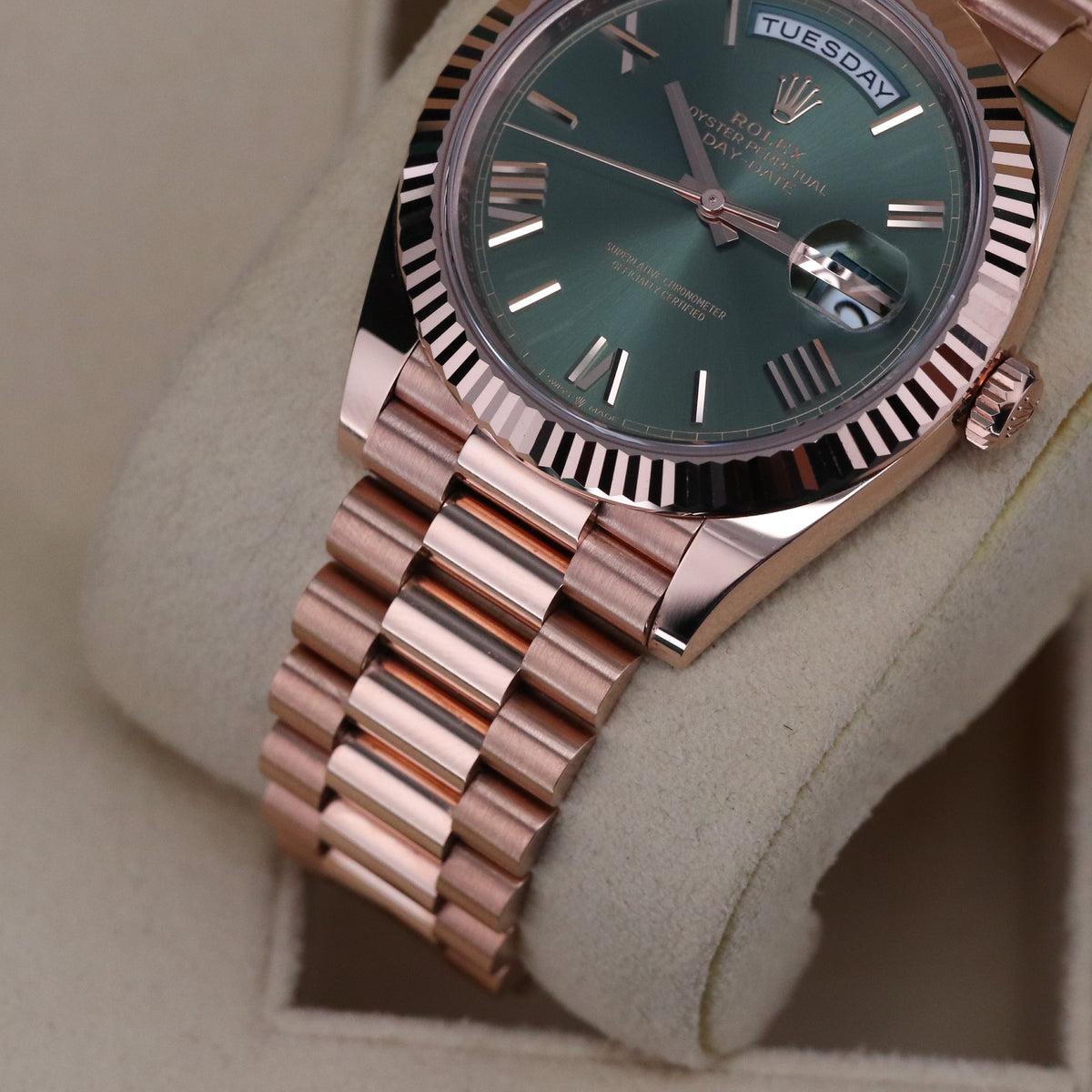 Rolex Day-Date 40 [Complete Set] Olive Dial Roman Green Rose Gold Presidential Fluted 228235