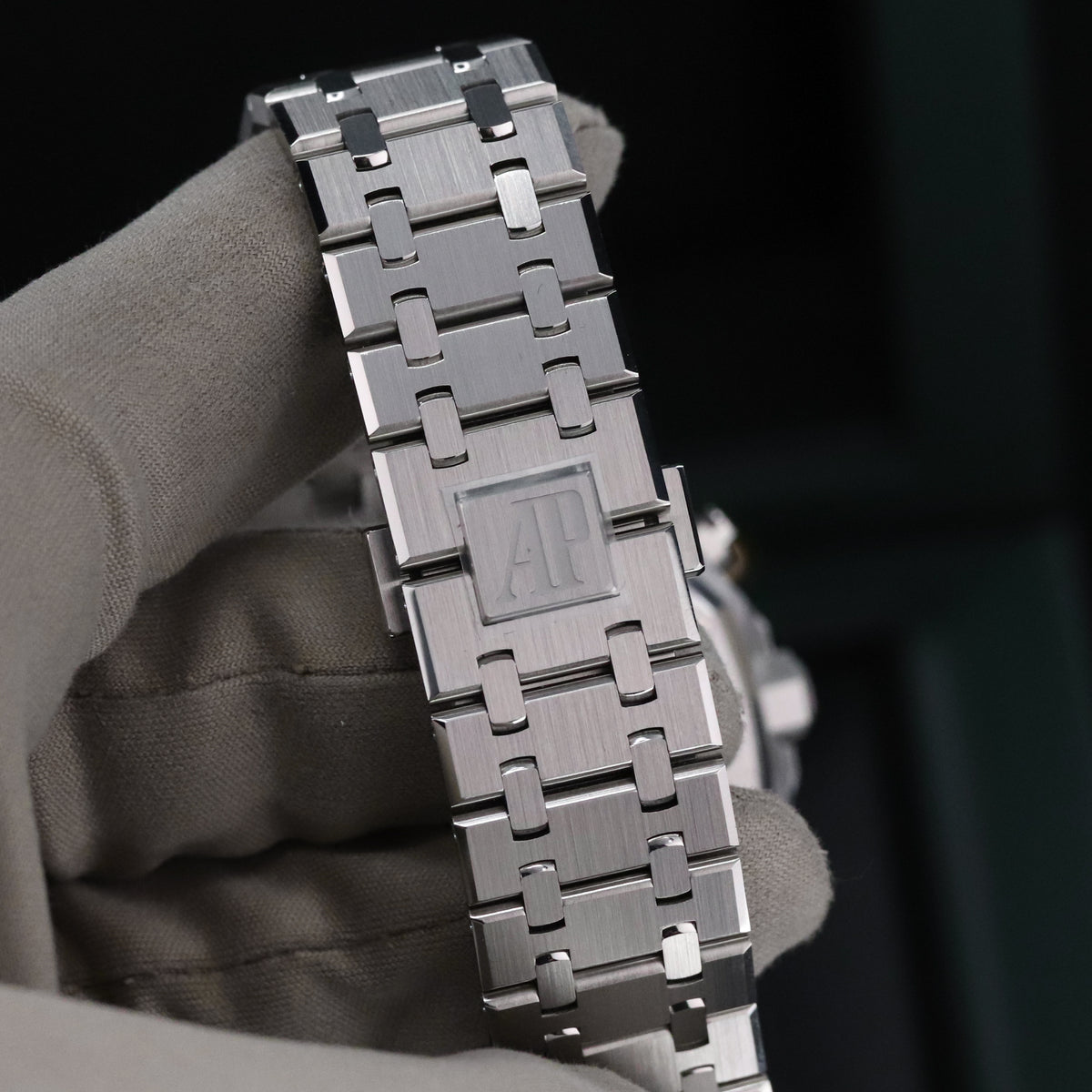 Audemars Piguet Royal Oak Chronograph [2025 New Complete Set] 41mm Green Dial Open Caseback Steel 26240ST 2025 New Complete