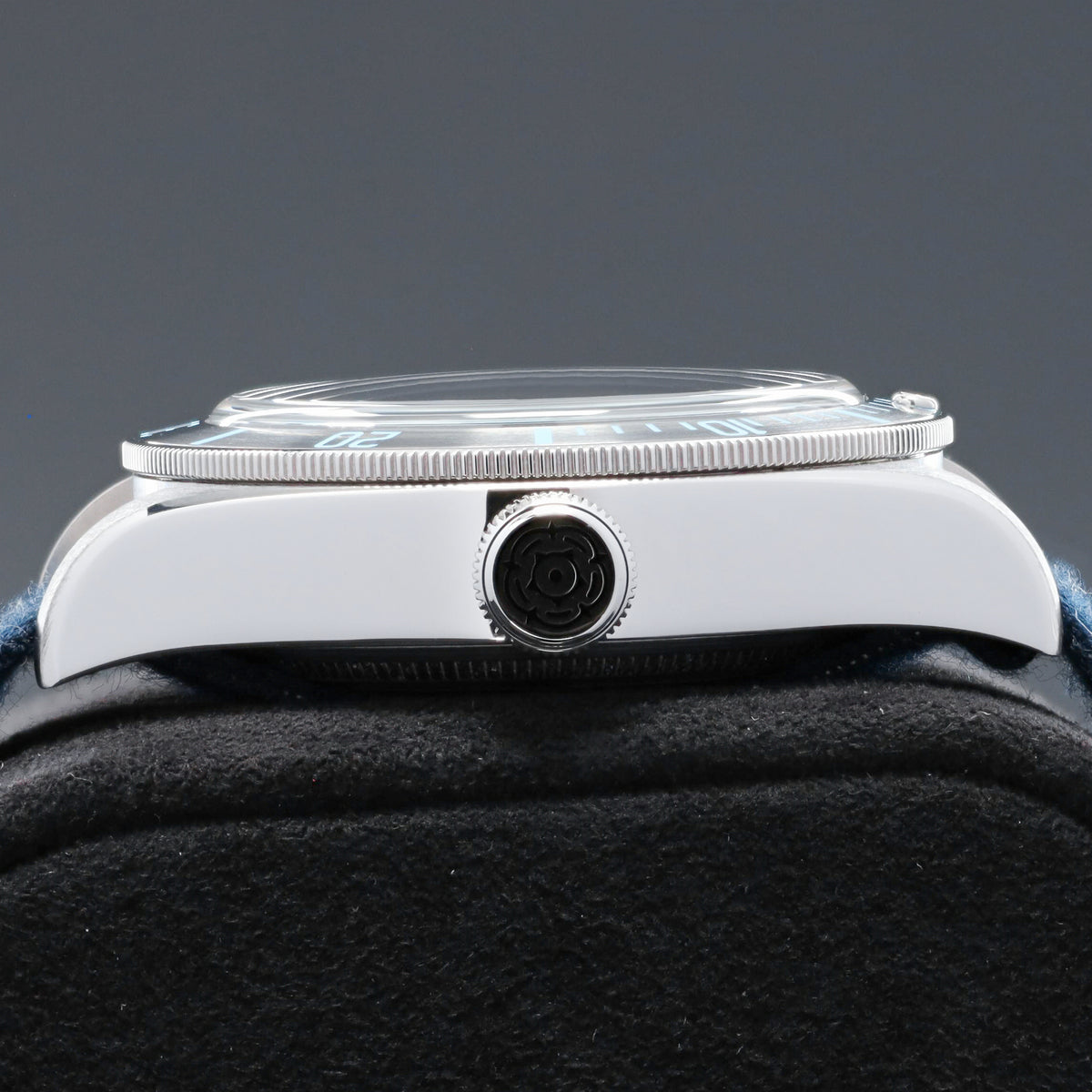 Blaken Tudor 2026 Complete 41mm Stainless Steel Blue Popcorn Dial Stainless Steel Bezel Navy Strap with Tudor Clasp M79730
