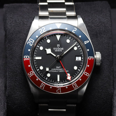 Tudor Black Bay 2019 Complete 41mm Stainless Steel Black Dial Red and Blue Aluminum Bezel Stainless Steel Bracelet M79830RB