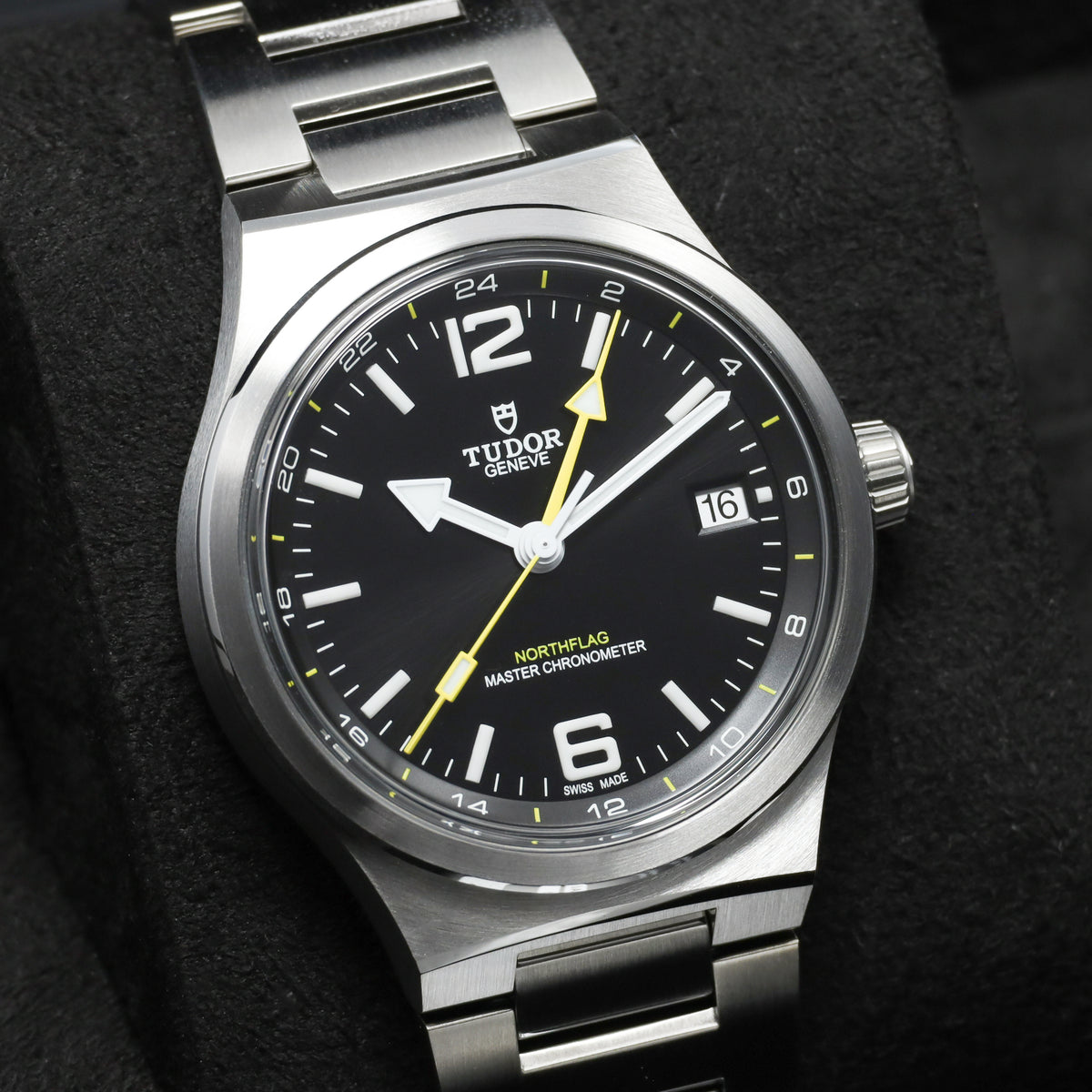 Tudor North Flag 2026 Complete 40mm Stainless Steel Black with Yellow Accents Dial Stainless Steel Fixed Bezel with Satin-Brushed and Polished Finishes Bezel Integrated Stainless Steel Two-Link Bracelet M9140G1A0U