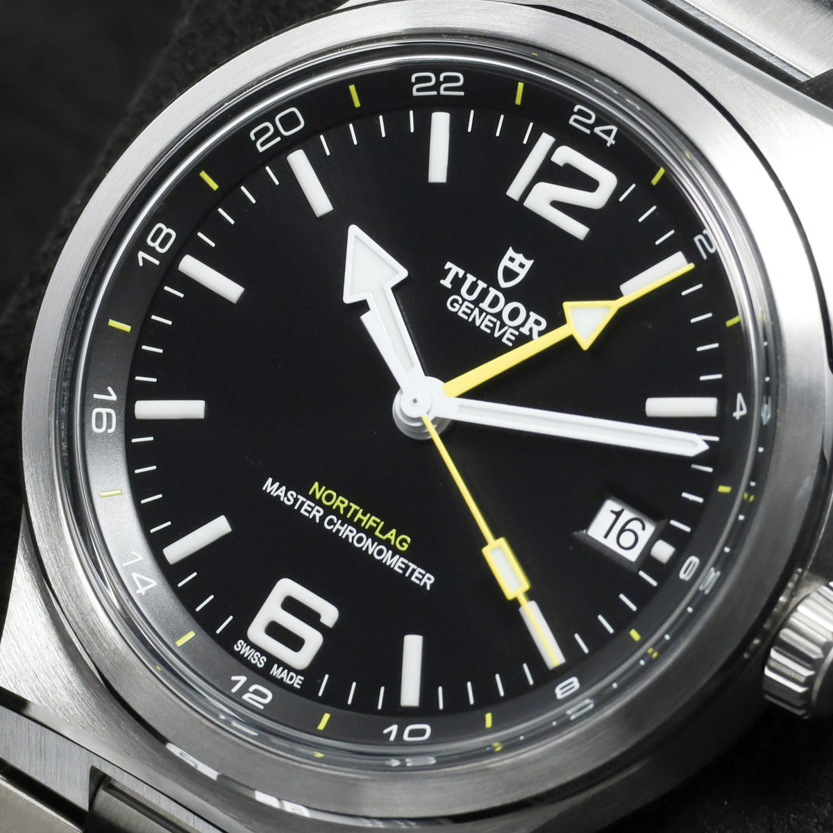 Tudor North Flag 2026 Complete 40mm Stainless Steel Black with Yellow Accents Dial Stainless Steel Fixed Bezel with Satin-Brushed and Polished Finishes Bezel Integrated Stainless Steel Two-Link Bracelet M9140G1A0U