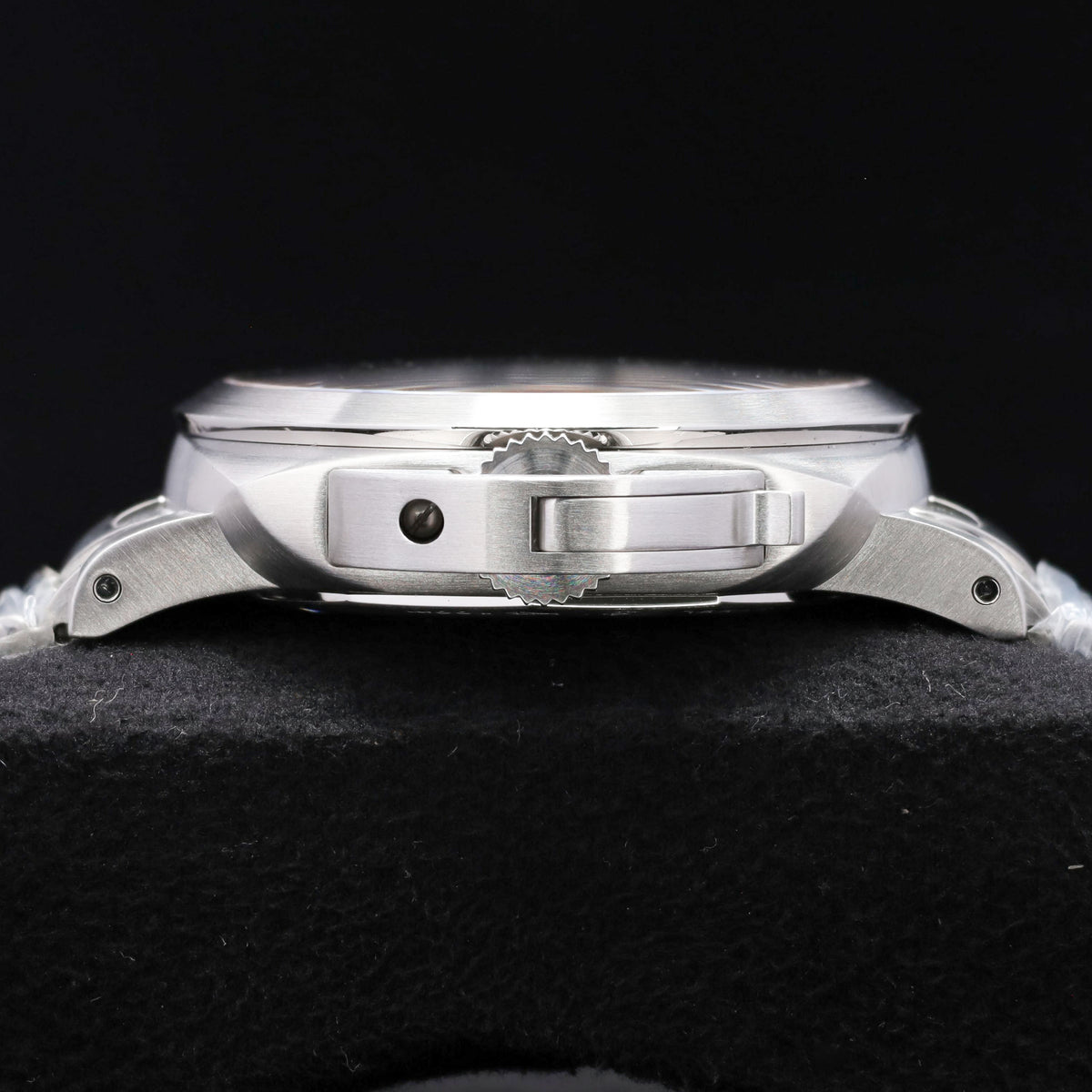 Panerai Luminor Martina 2021 Complete 42mm Stainless Steel Silver Stainless Steel Bezel Stainless Steel Bracelet PAM00977