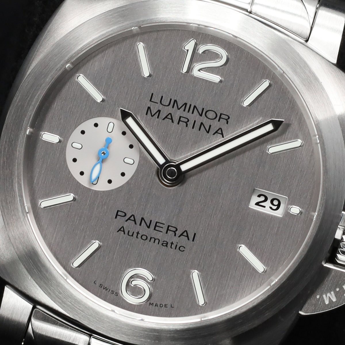 Panerai Luminor Martina 2021 Complete 42mm Stainless Steel Silver Stainless Steel Bezel Stainless Steel Bracelet PAM00977