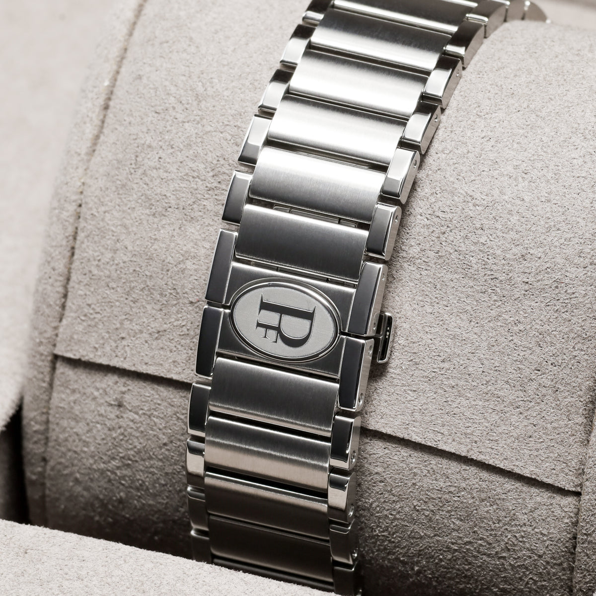 Parmigiani Fleurier Tonda 2025 Complete 42mm  PF Xiali Chinese Calendar Stainless Steel and 950 Platinum Imperial Red 950 Platinum Knurled Bezel Stainless Steel Bracelet with Folding Clasp PFH982-1022401-100182