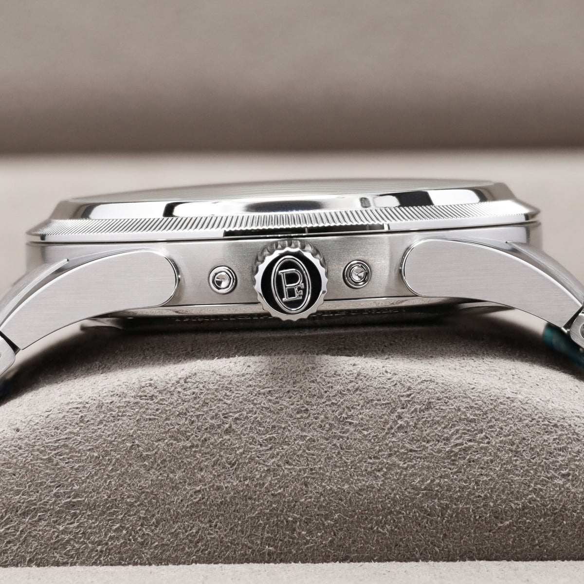 Parmigiani Fleurier Tonda 2025 Complete 42mm Tonda Teal Dial Perpetual Calendar Stainless Steel and 950 Platinum Viridian Green 950 Platinum Knurled Bezel Steel Bracelet with Folding Clasp PFH983-1020001-100182