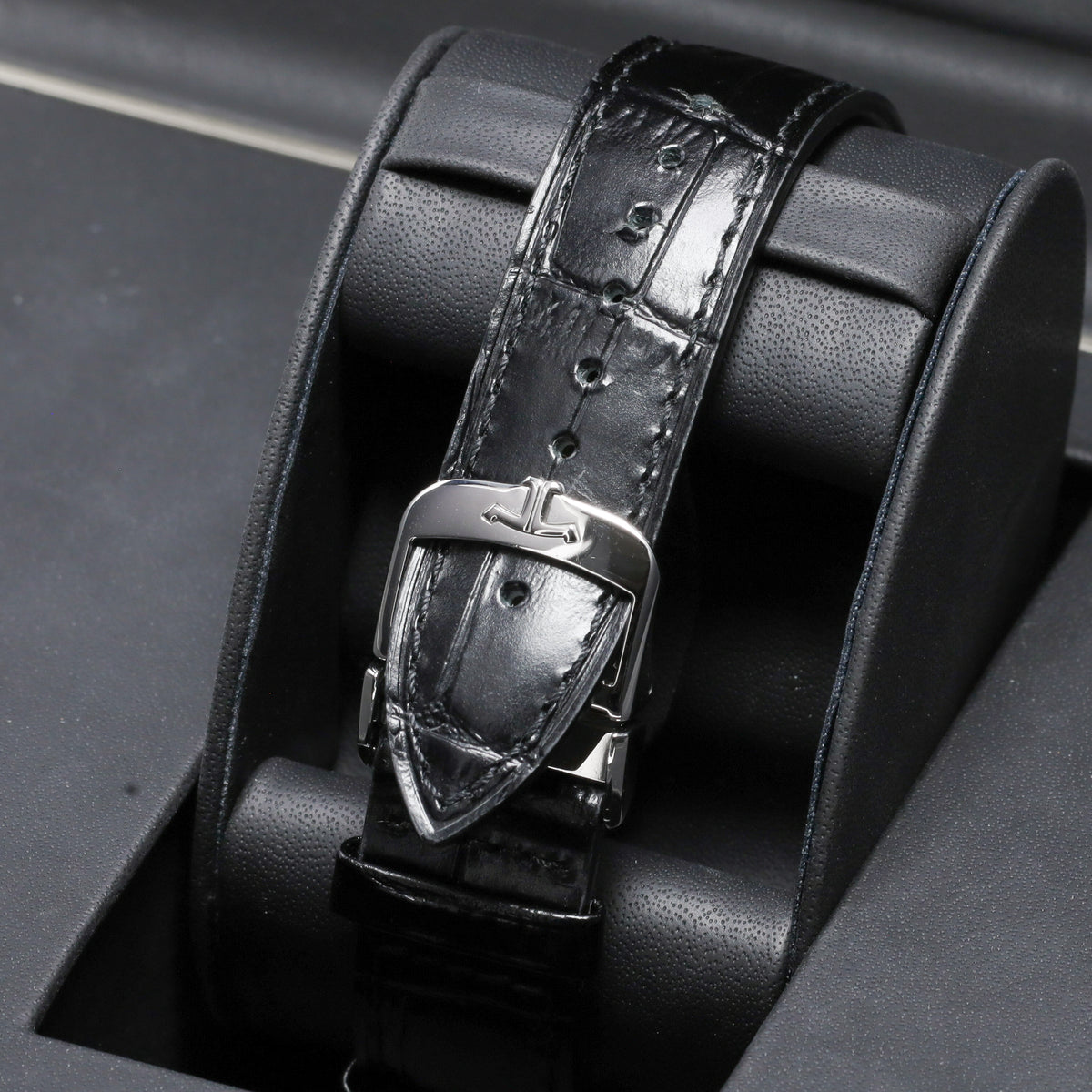 Jaeger-LeCoultre Master Ultra Thin 2018 Complete 39mm Stainless Steel Black Dial Stainless Steel Smooth Bezel Black Alligator Leather Strap with Stainless Steel Deployant Clasp Q1368470