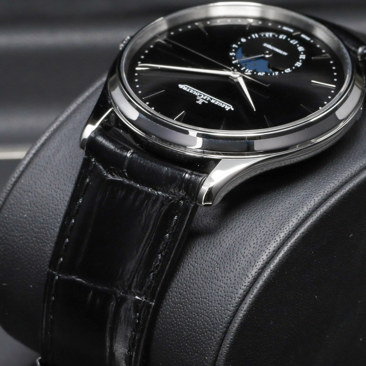 Jaeger-LeCoultre Master Ultra Thin 2018 Complete 39mm Stainless Steel Black Dial Stainless Steel Smooth Bezel Black Alligator Leather Strap with Stainless Steel Deployant Clasp Q1368470
