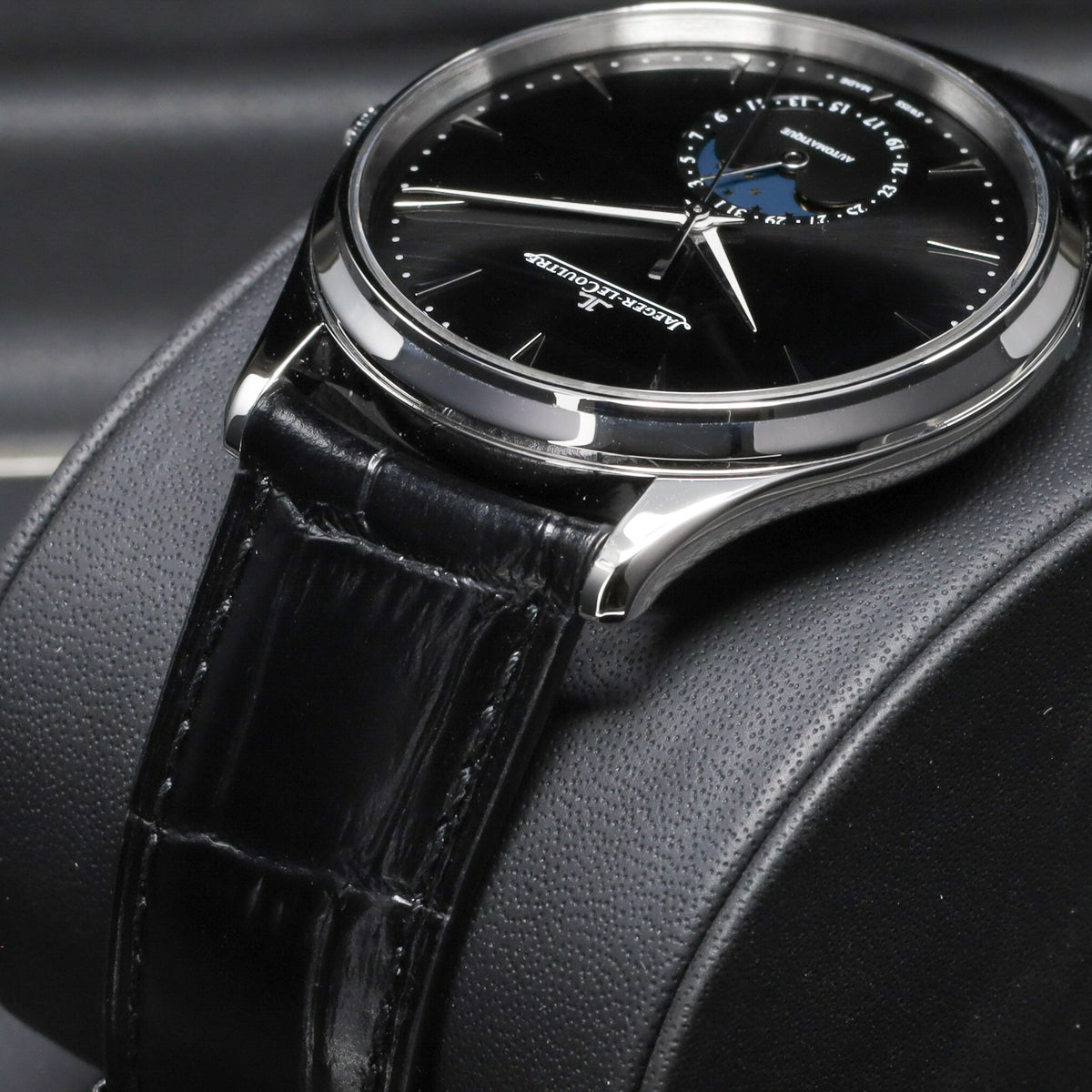 Jaeger-LeCoultre Master Ultra Thin 2018 Complete 39mm Stainless Steel Black Dial Stainless Steel Smooth Bezel Black Alligator Leather Strap with Stainless Steel Deployant Clasp Q1368470