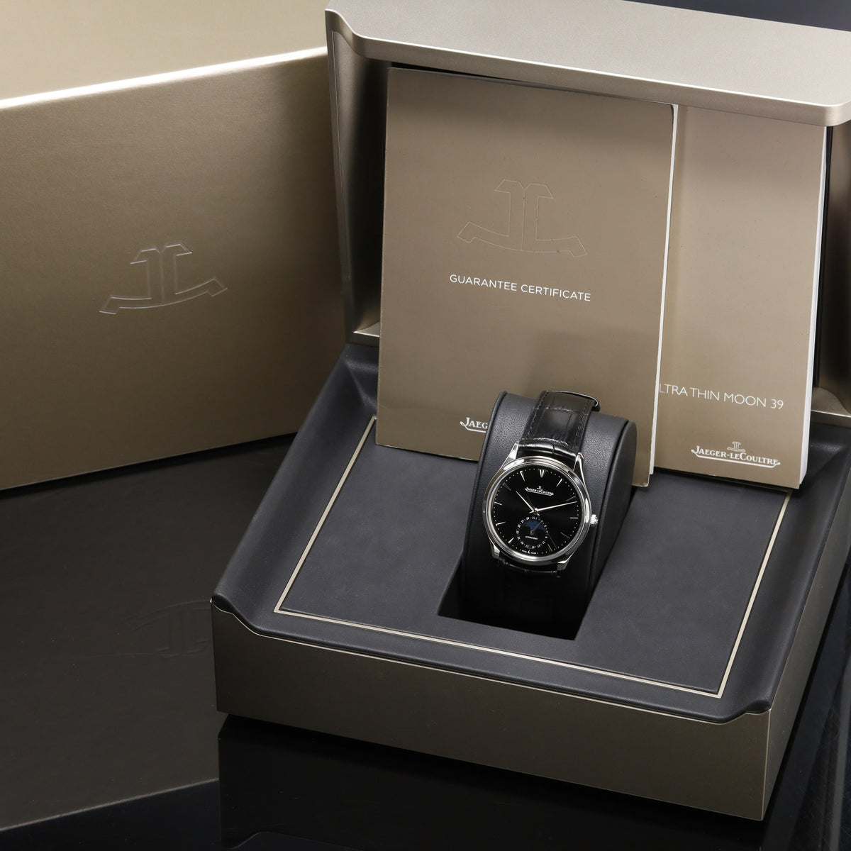 Jaeger-LeCoultre Master Ultra Thin 2018 Complete 39mm Stainless Steel Black Dial Stainless Steel Smooth Bezel Black Alligator Leather Strap with Stainless Steel Deployant Clasp Q1368470