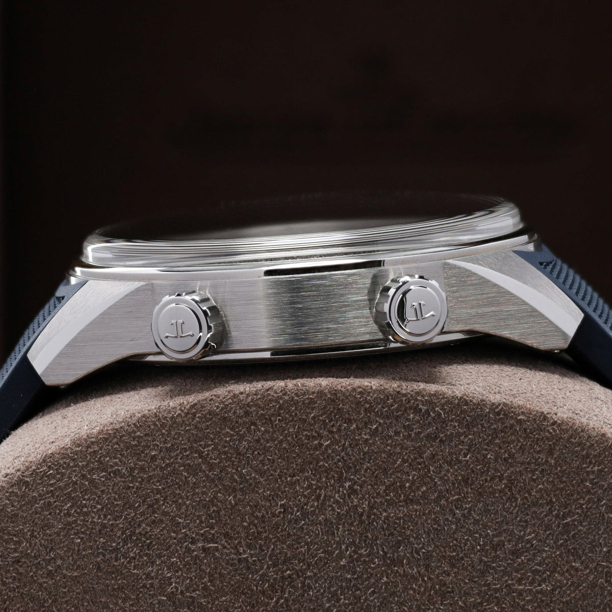 Jaeger-LeCoultre 2023 Complete 42mm Stainless Steel Blue Dial Stainless Steel Bezel Blue Rubber Strap Q9088180