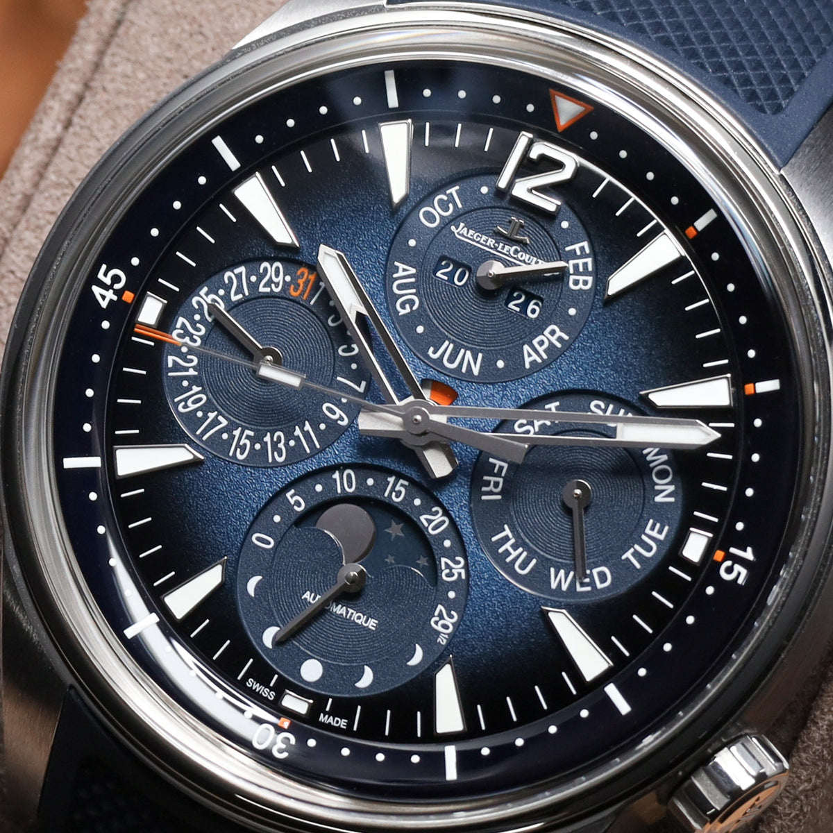 Jaeger-LeCoultre 2023 Complete 42mm Stainless Steel Blue Dial Stainless Steel Bezel Blue Rubber Strap Q9088180