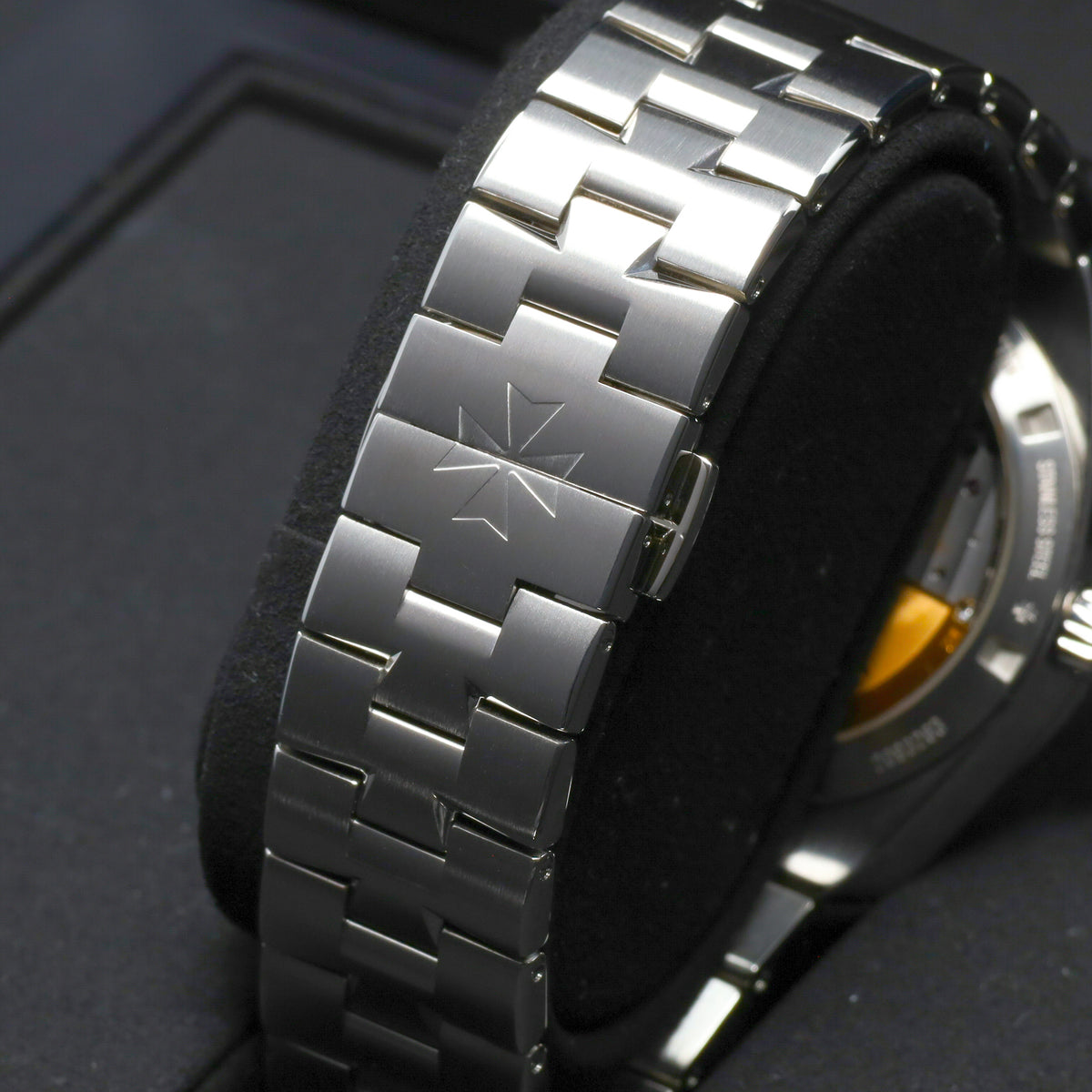 Vacheron Overseas Complete 41mm Stainless Steel Blue Dial Maltese Cross Bezel Overseas Bracelet 4500V